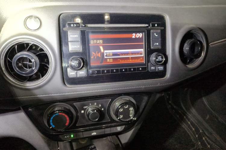 Used Honda XR-V 2015 1.8L EXi CVT Comfort Version Audio And AC Panel
