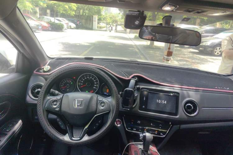 Used Honda XR-V 2015 1.8L VTi CVT Luxury Edition Center Console