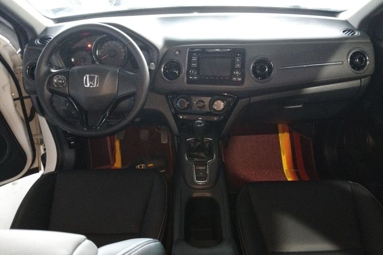 Used Honda XR-V 2015 1.5L LXi Manual Classic Edition Center Console