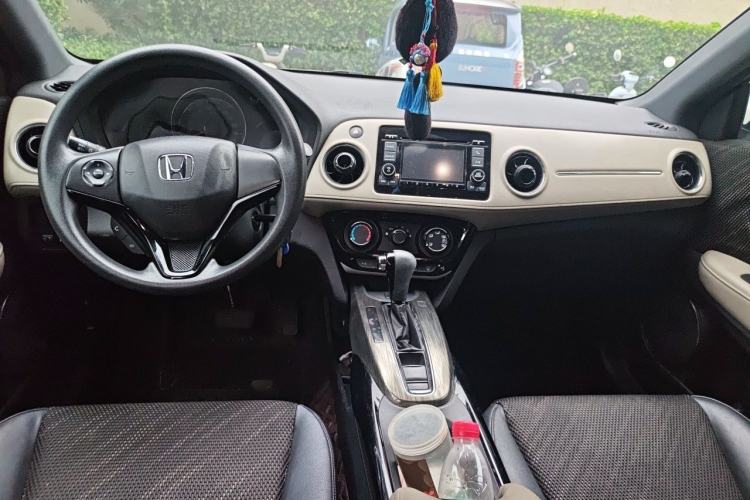 Used Honda XR-V 2015 1.8L EXi CVT Comfort Version Center Console