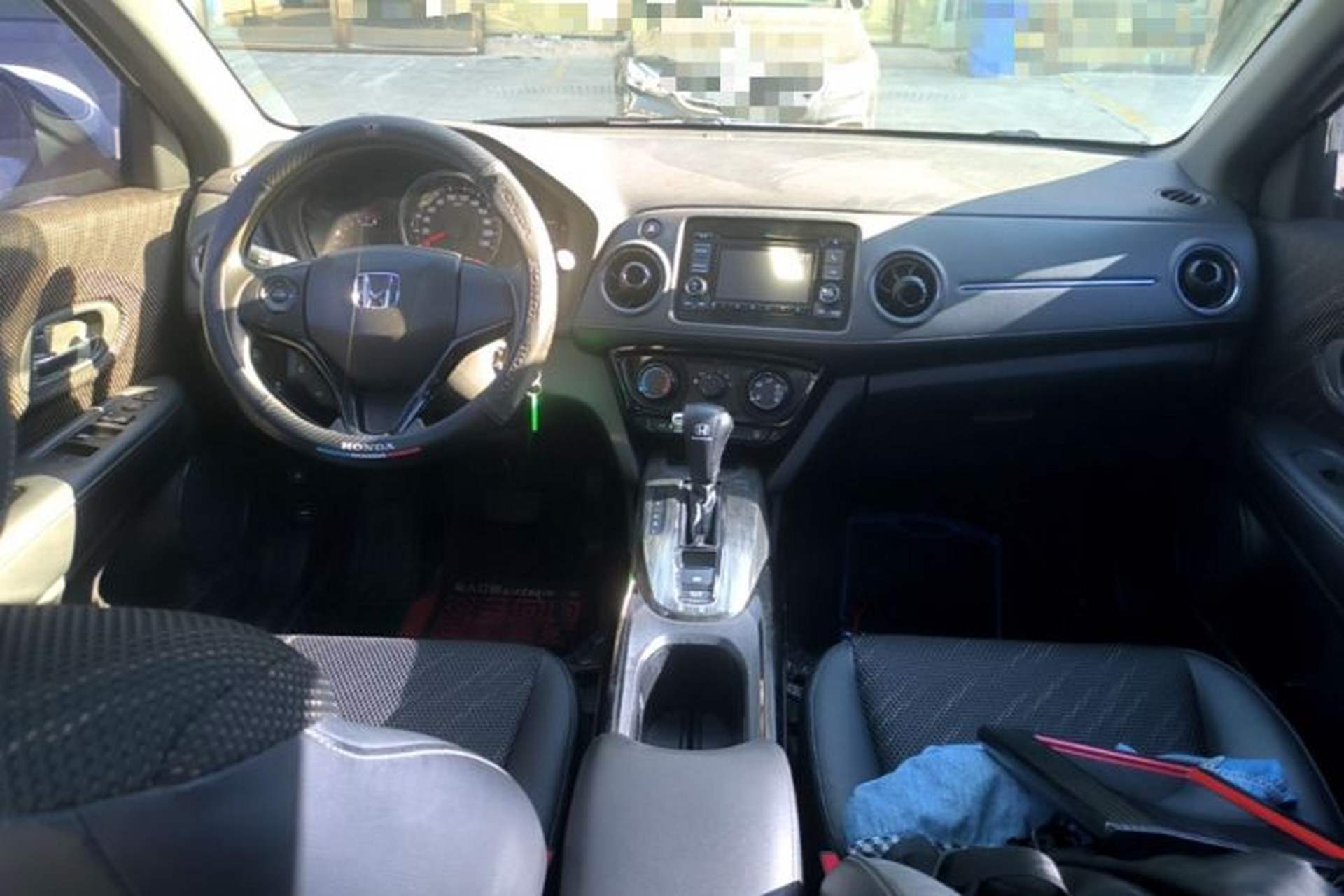 Used Honda XR-V 2015 1.8L EXi CVT Comfort Version Center Console
