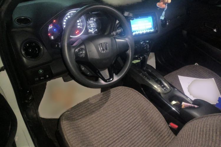Used Honda XR-V 2015 1.8L EXi CVT Comfort Version Center Console
