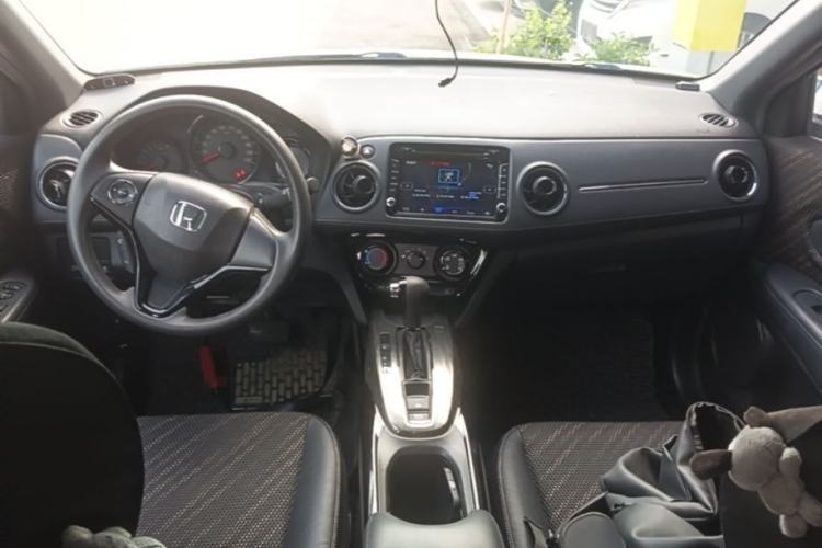 Used Honda XR-V 2015 1.8L EXi CVT Comfort Version Center Console