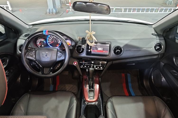 Used Honda XR-V 2015 1.8L VTi CVT Luxury Edition Center Console