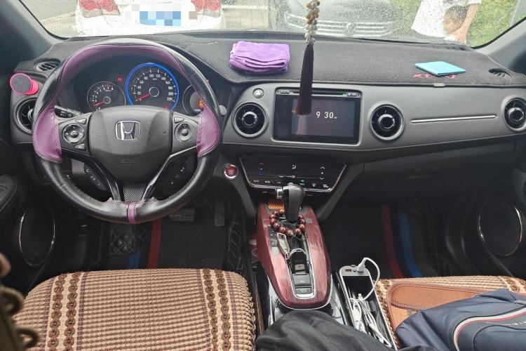 Used Honda XR-V 2015 1.8L VTi CVT Luxury Edition Center Console