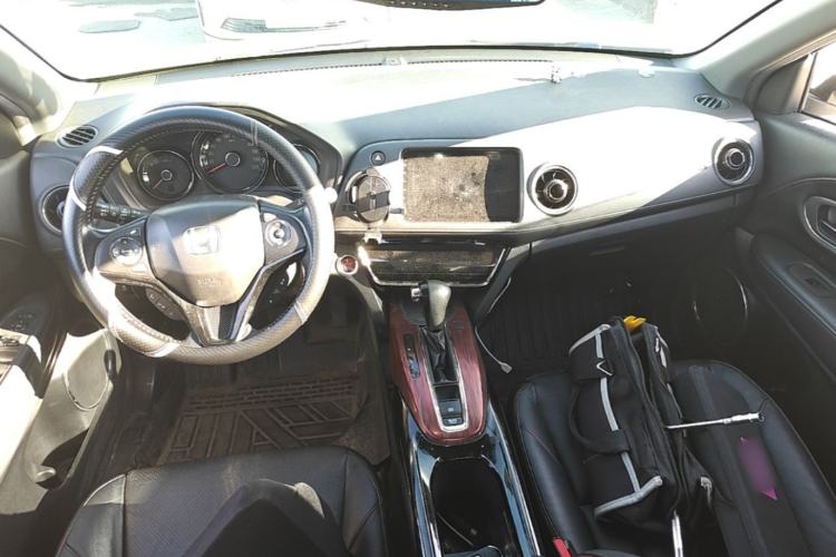 Used Honda XR-V 2015 1.8L VTi CVT Luxury Edition Center Console