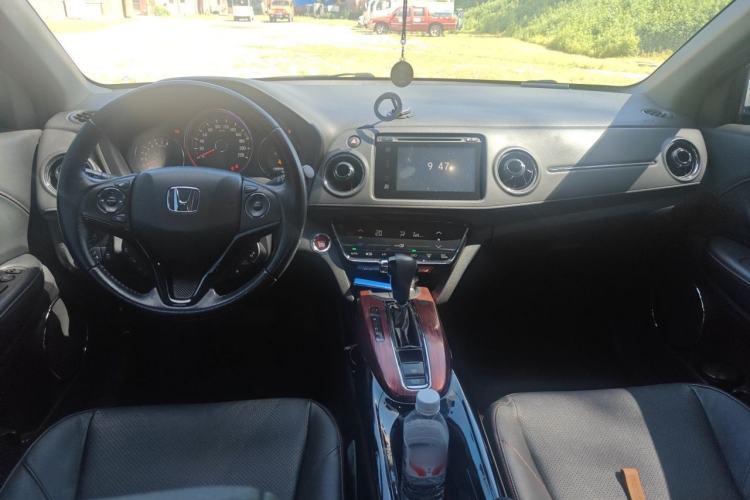 Used Honda XR-V 2015 1.8L VTi CVT Luxury Edition Center Console
