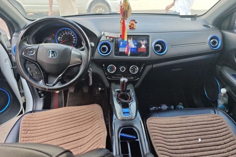 Used Honda XR-V 2015 1.8L EXi Manual Comfort Edition Center Console