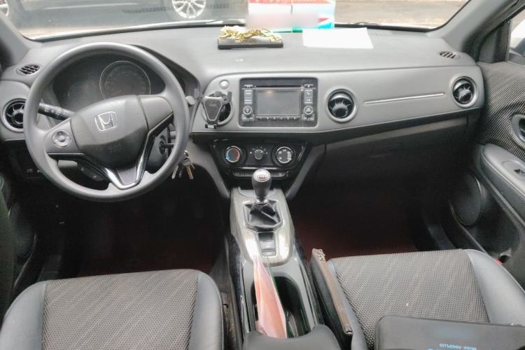 Used Honda XR-V 2015 1.8L EXi Manual Comfort Edition Center Console