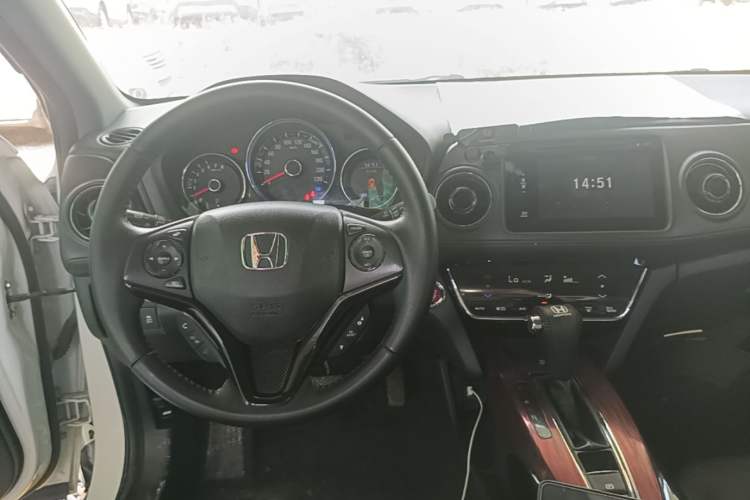 Used Honda XR-V 2015 1.8L VTi CVT Luxury Edition Center Console