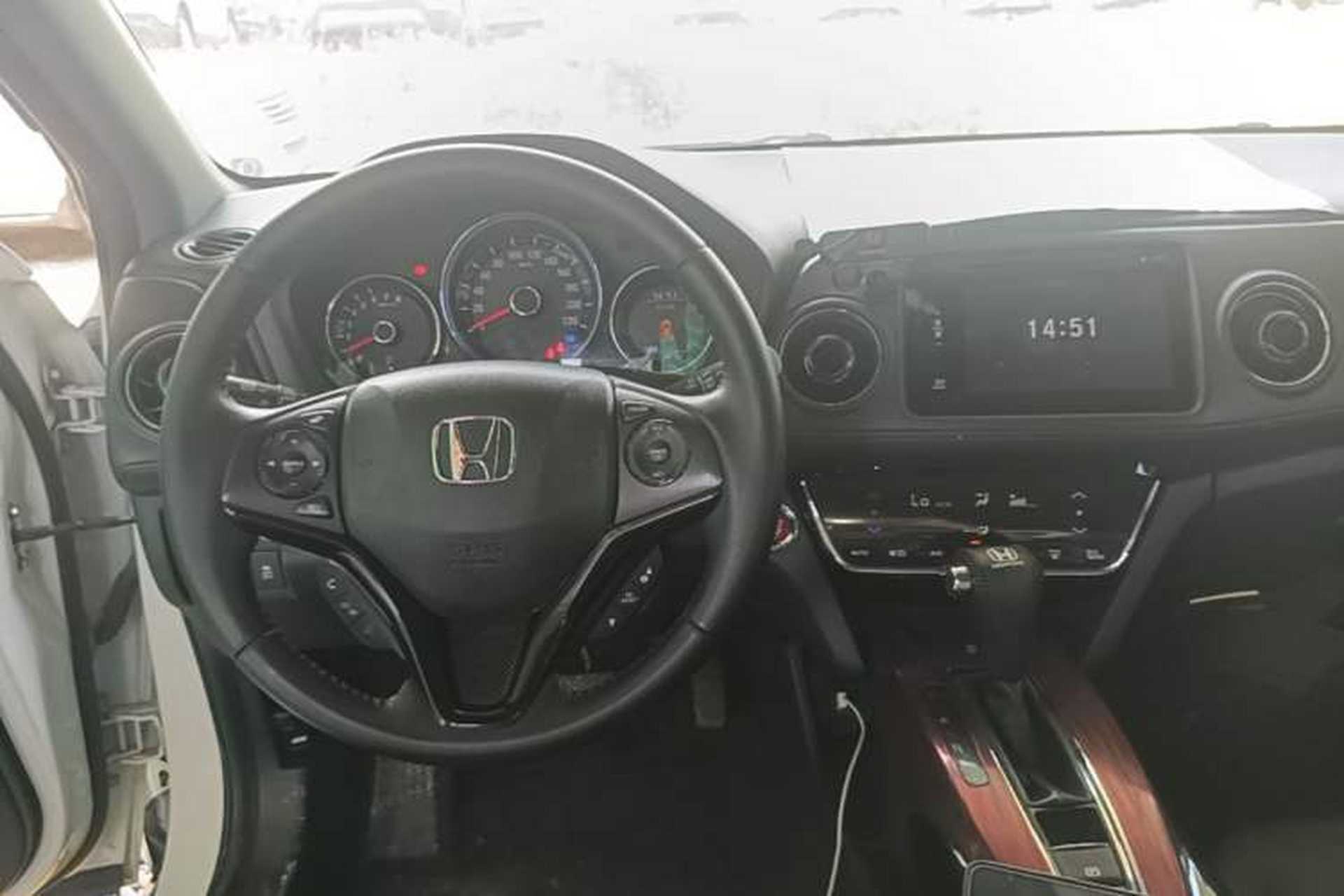 Used Honda XR-V 2015 1.8L VTi CVT Luxury Edition Center Console