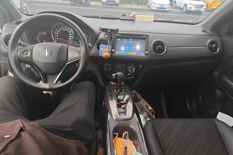 Used Honda XR-V 2015 1.8L EXi CVT Comfort Version Center Console