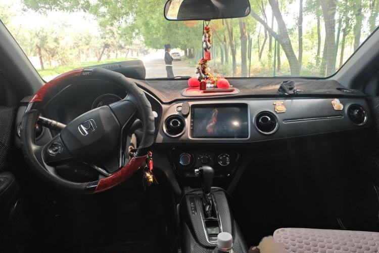 Used Honda XR-V 2015 1.8L EXi CVT Comfort Version Center Console