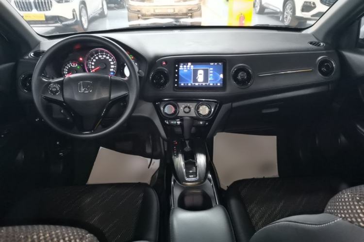 Used Honda XR-V 2015 1.8L EXi CVT Comfort Version Center Console