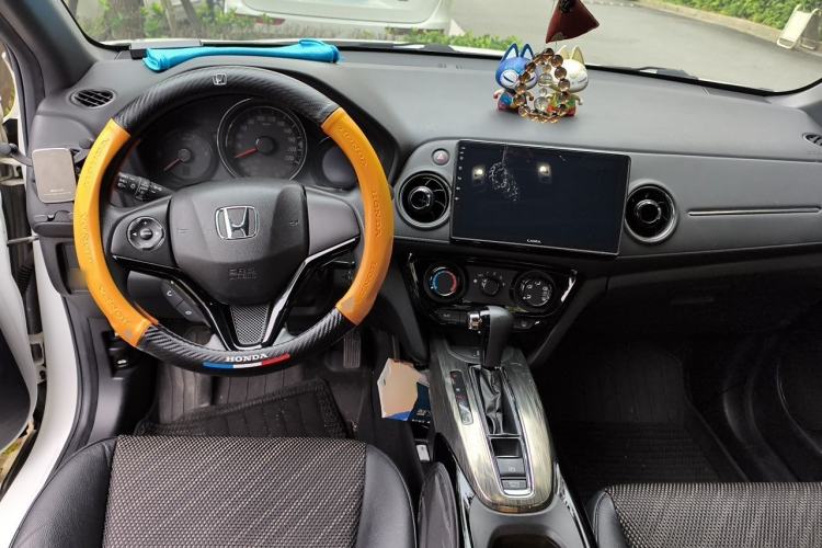 Used Honda XR-V 2015 1.8L EXi CVT Comfort Version Center Console