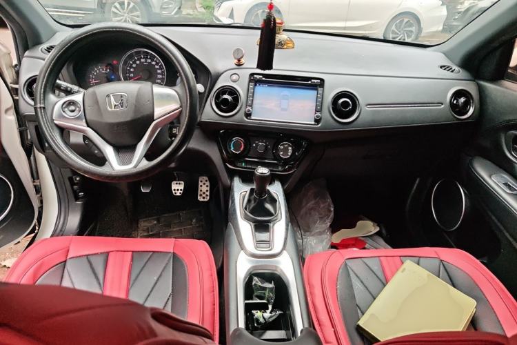 Used Honda XR-V 2015 1.5L LXi Manual Classic Edition Center Console