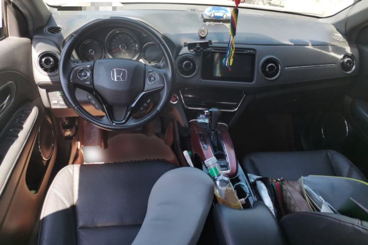 Used Honda XR-V 2015 1.8L VTi CVT Luxury Edition Center Console