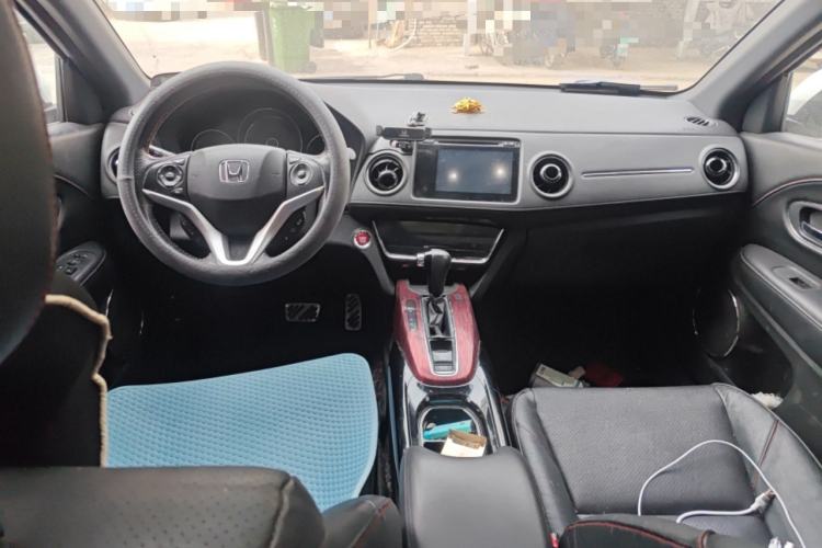 Used Honda XR-V 2015 1.8L VTi CVT Luxury Edition Center Console
