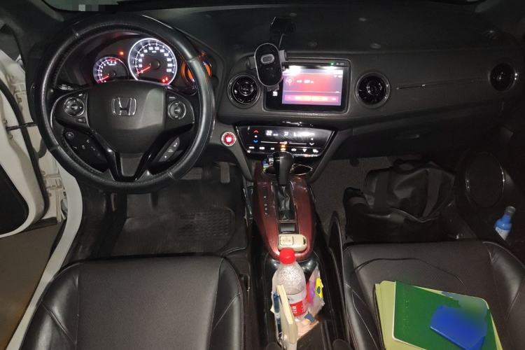 Used Honda XR-V 2015 1.8L VTi CVT Luxury Edition Center Console