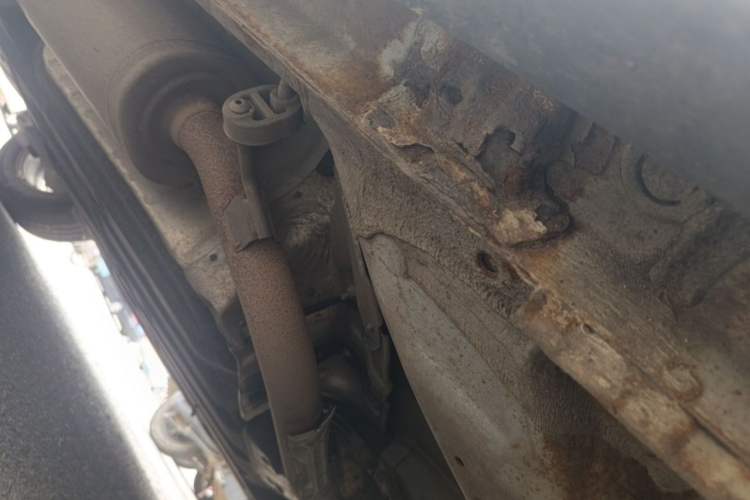 Used Honda XR-V 2015 1.5L LXi Manual Classic Edition Chassis Front Right