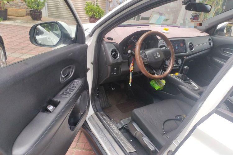 Used Honda XR-V 2015 1.5L LXi Manual Classic Edition Driver Seat
