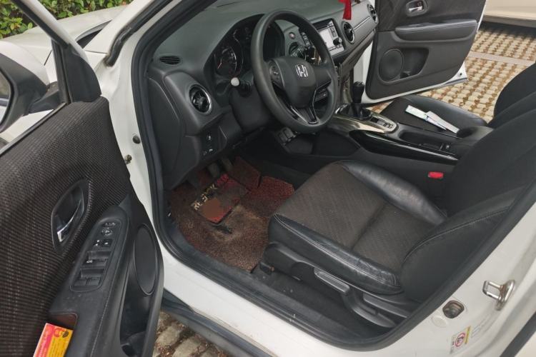 Used Honda XR-V 2015 1.8L EXi Manual Comfort Edition Driver Seat