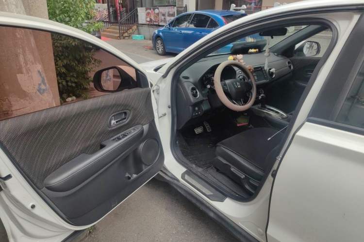 Used Honda XR-V 2015 1.8L EXi CVT Comfort Version Driver Seat