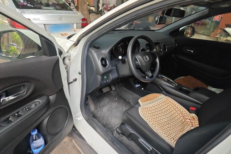 Used Honda XR-V 2015 1.5L LXi CVT Classic Edition Driver Seat