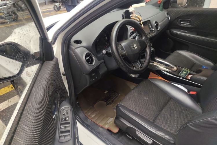 Used Honda XR-V 2015 1.8L EXi CVT Comfort Version Driver Seat