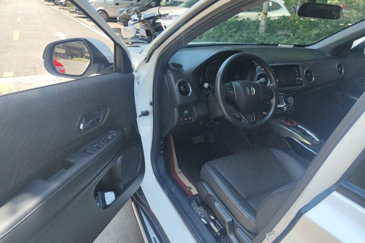 Used Honda XR-V 2015 1.8L EXi CVT Comfort Version Driver Seat