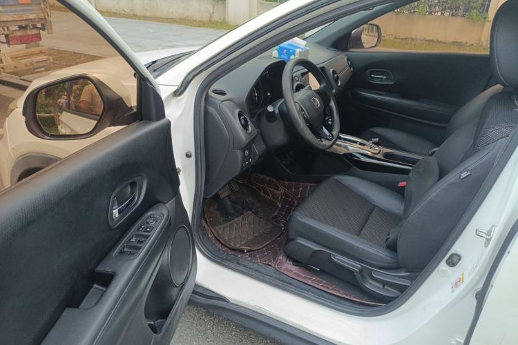 Used Honda XR-V 2015 1.8L EXi CVT Comfort Version Driver Seat