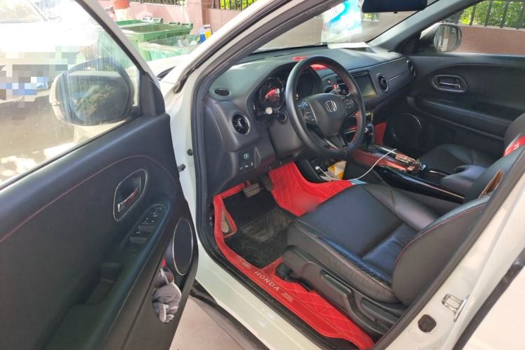 Used Honda XR-V 2015 1.8L VTi CVT Luxury Edition Driver Seat