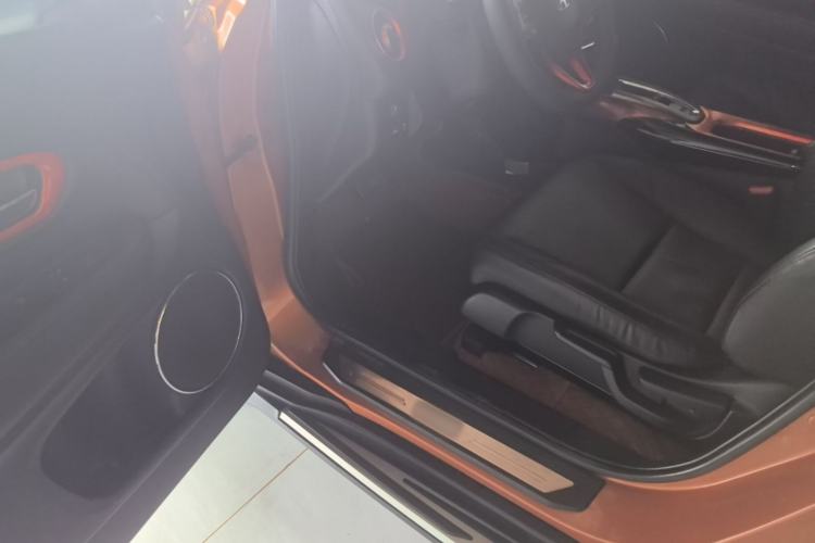 Used Honda XR-V 2015 1.8L VTi CVT Luxury Edition Driver Seat