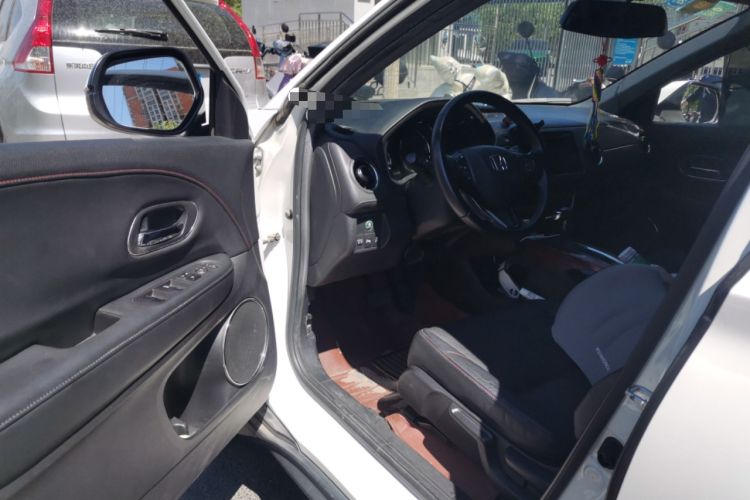 Used Honda XR-V 2015 1.8L VTi CVT Luxury Edition Driver Seat