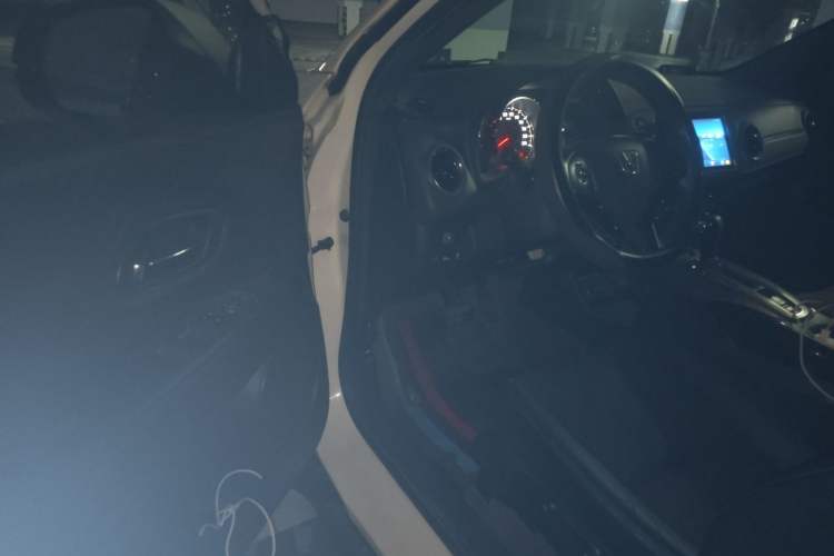 Used Honda XR-V 2015 1.8L EXi CVT Comfort Version Driver Seat
