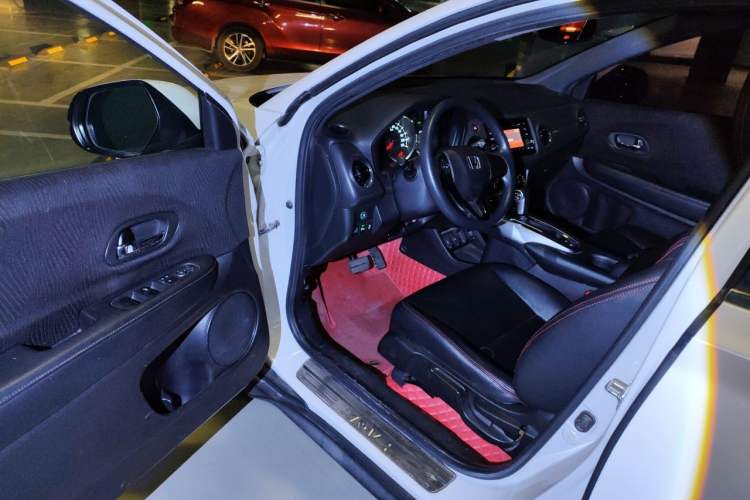 Used Honda XR-V 2015 1.5L LXi CVT Classic Edition Driver Seat