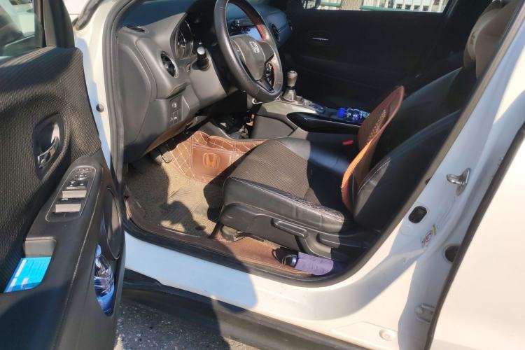 Used Honda XR-V 2015 1.8L EXi Manual Comfort Edition Driver Seat