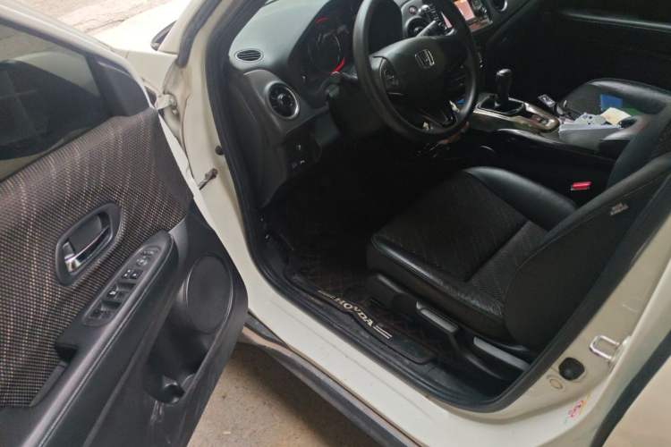 Used Honda XR-V 2015 1.8L EXi Manual Comfort Edition Driver Seat