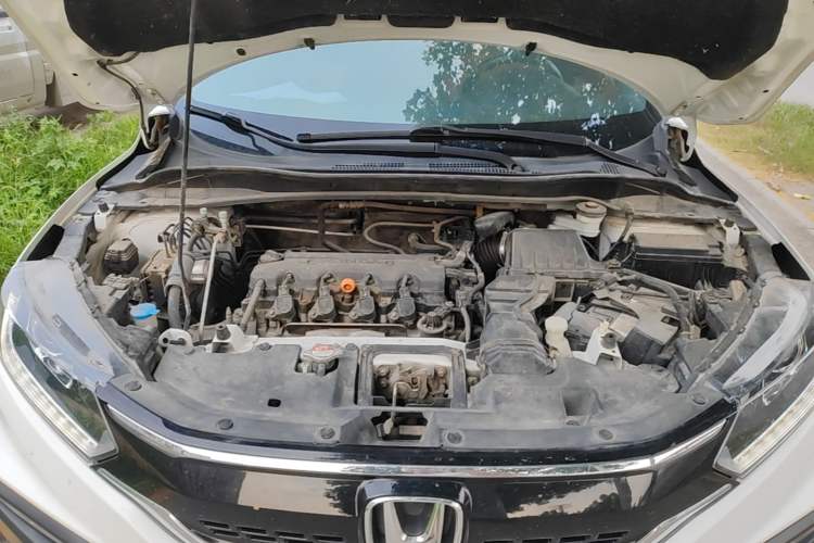 Used Honda XR-V 2015 1.8L EXi CVT Comfort Version Engine Bay