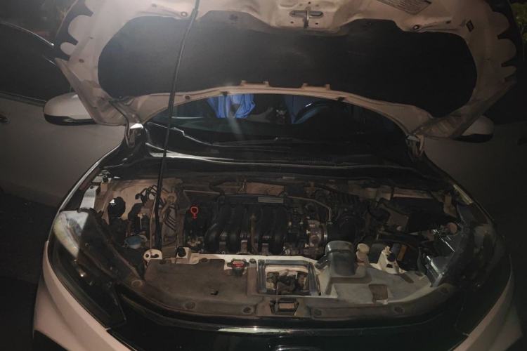 Used Honda XR-V 2015 1.5L LXi Manual Classic Edition Engine Bay