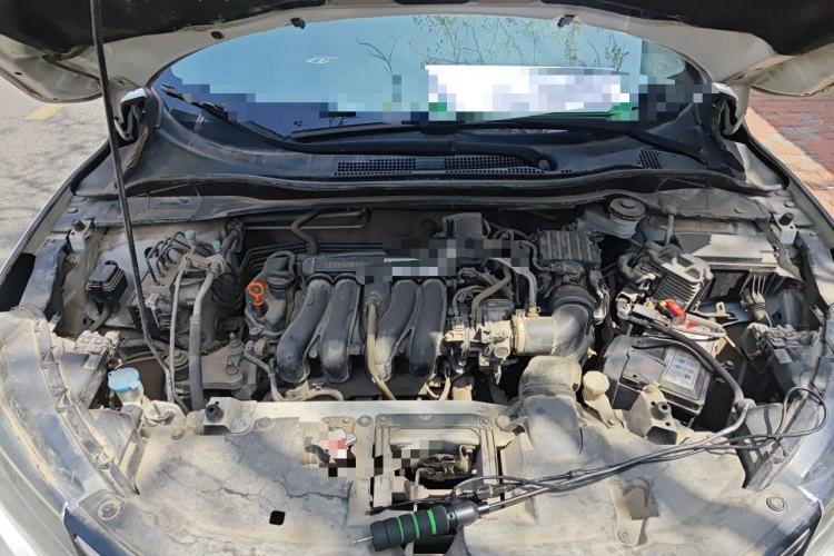 Used Honda XR-V 2015 1.5L LXi Manual Classic Edition Engine Bay