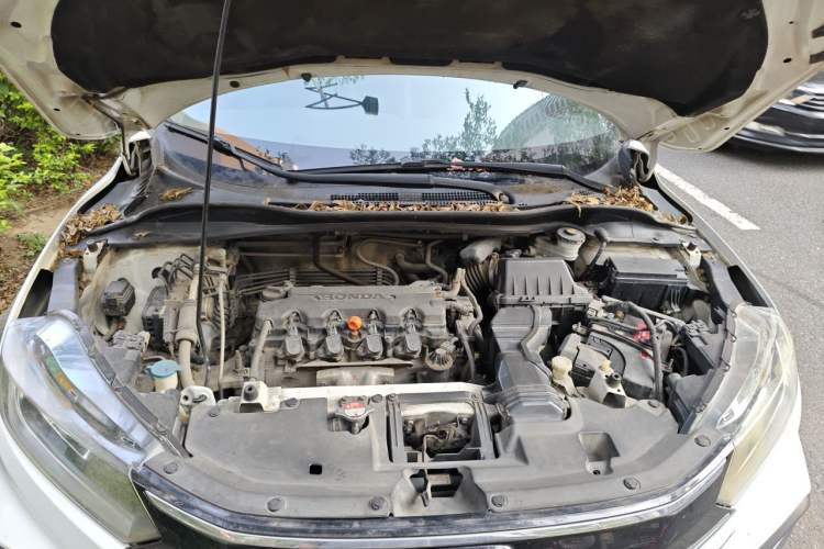 Used Honda XR-V 2015 1.8L EXi CVT Comfort Version Engine Bay