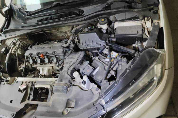 Used Honda XR-V 2015 1.8L EXi CVT Comfort Version Engine Bay Left