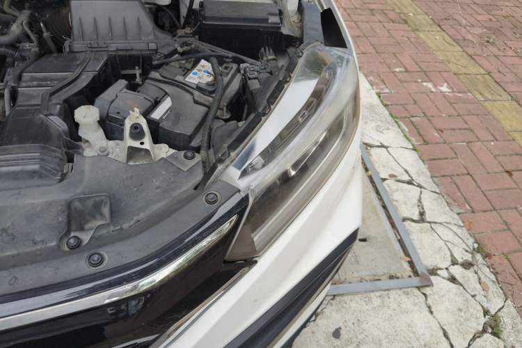 Used Honda XR-V 2015 1.8L EXi CVT Comfort Version Engine Bay Left