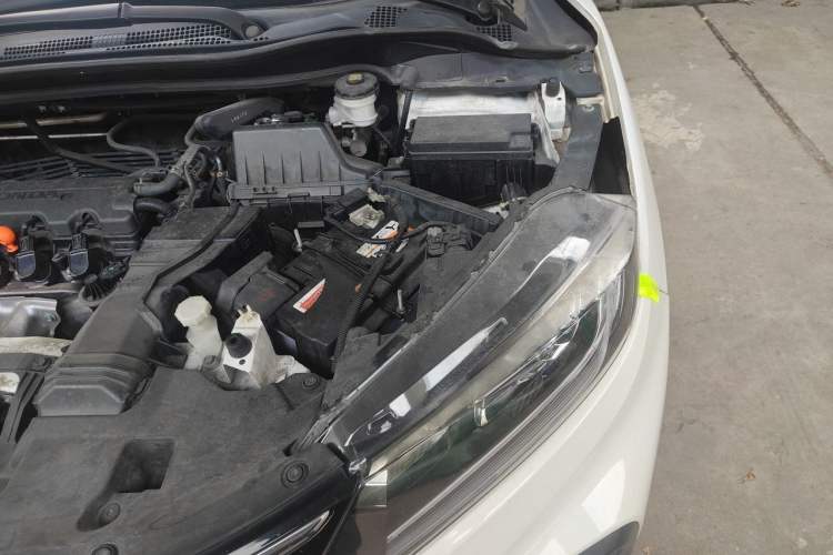Used Honda XR-V 2015 1.8L EXi CVT Comfort Version Engine Bay Left