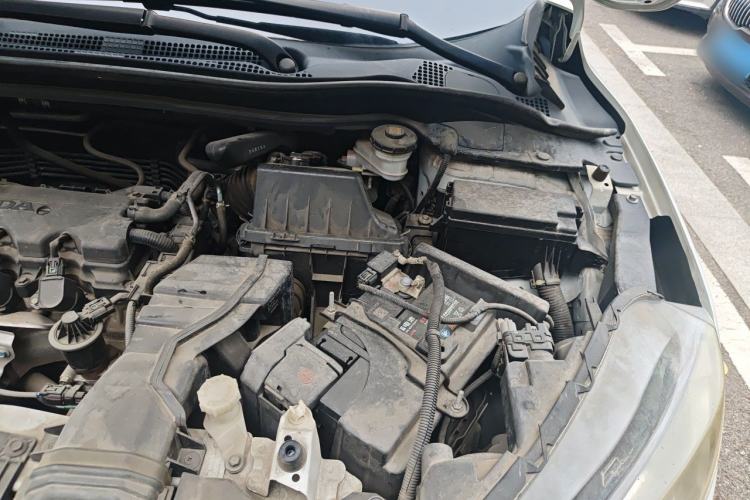 Used Honda XR-V 2015 1.8L EXi CVT Comfort Version Engine Bay Left