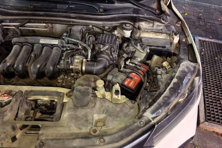 Used Honda XR-V 2015 1.5L LXi CVT Classic Edition Engine Bay Left