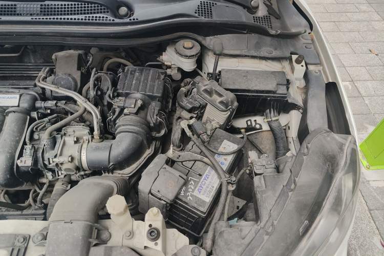 Used Honda XR-V 2015 1.5L LXi CVT Classic Edition Engine Bay Left