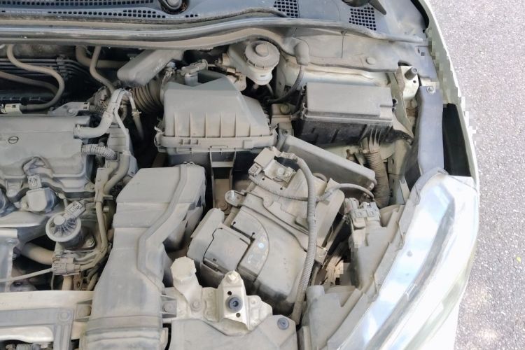 Used Honda XR-V 2015 1.8L EXi CVT Comfort Version Engine Bay Left
