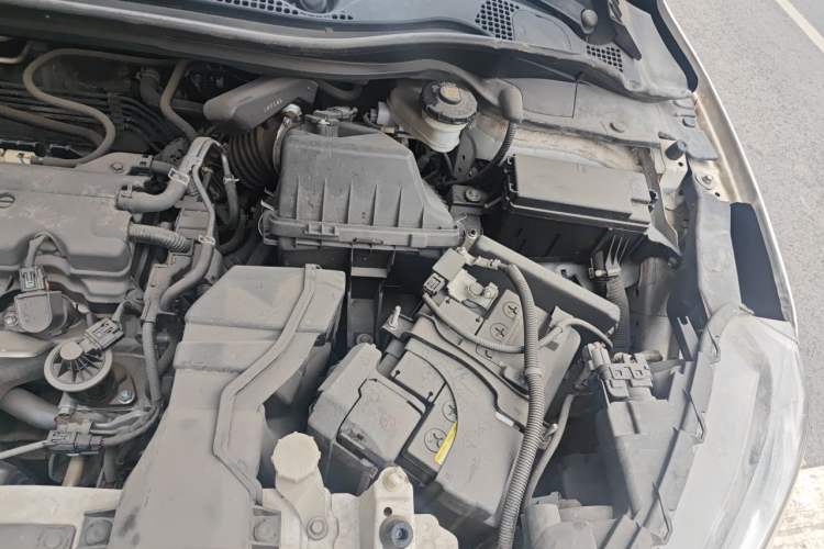 Used Honda XR-V 2015 1.8L EXi CVT Comfort Version Engine Bay Left
